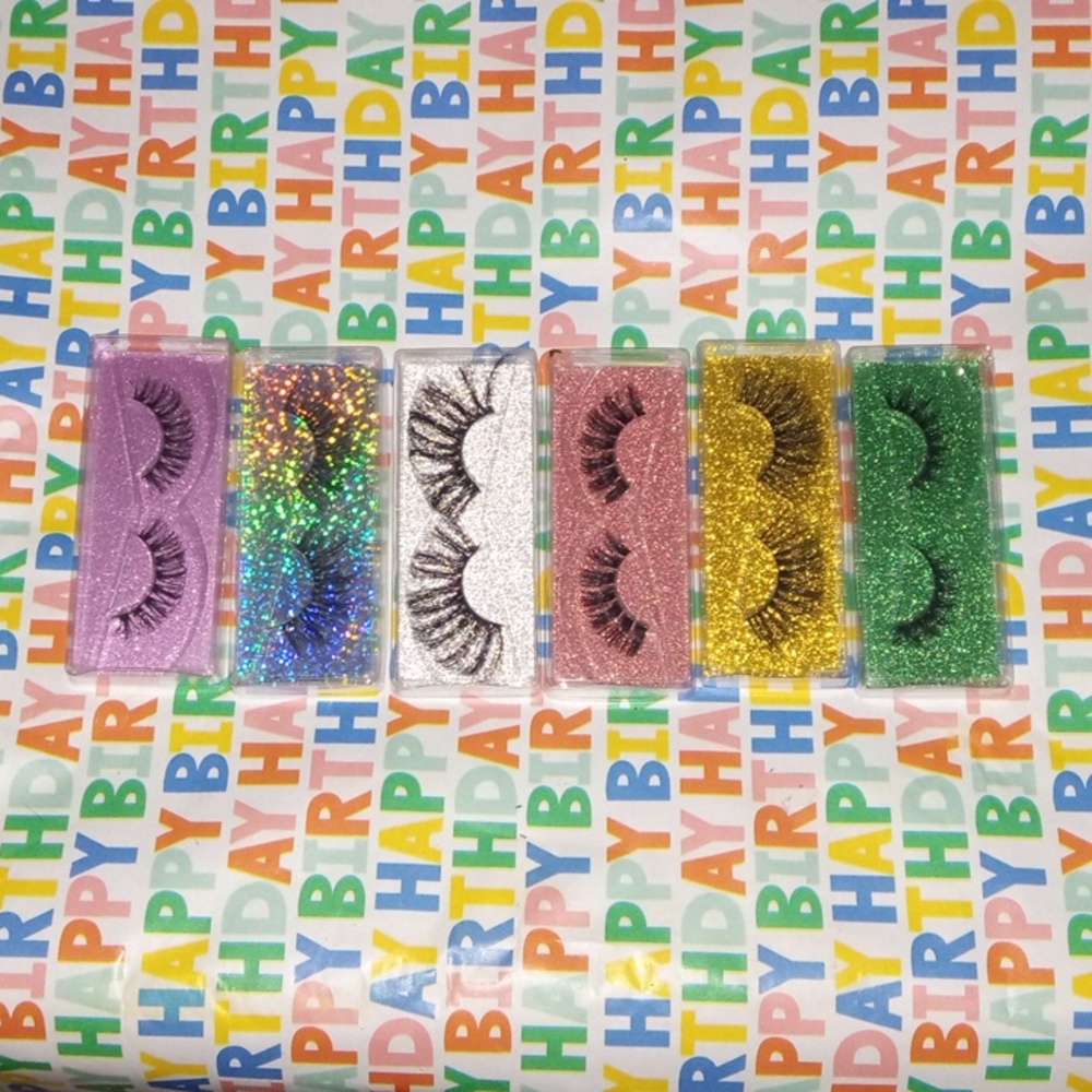 Eyelashes Six Pairs. Fast Shipping.